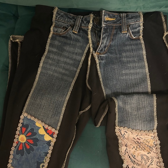 Styles Ever after women’s jeans - Picture 1 of 5